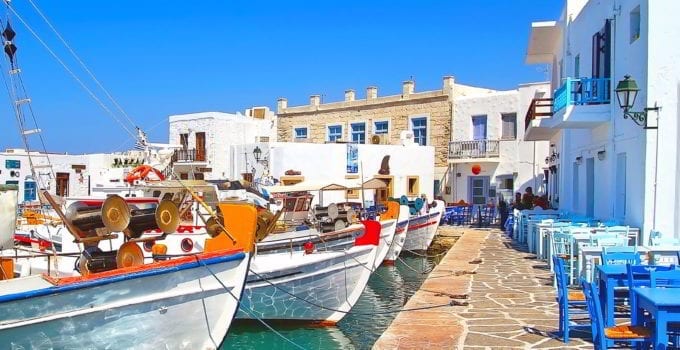 Location bateau Paros: Rendez-vous à la mer Egée !